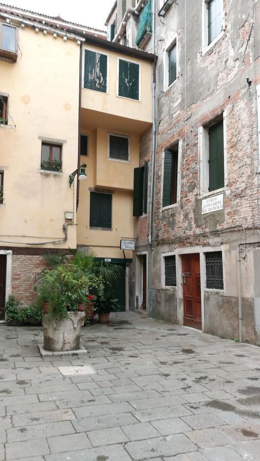 Alloggi Alla Scala Del Bovolo Venesia Bagian luar foto